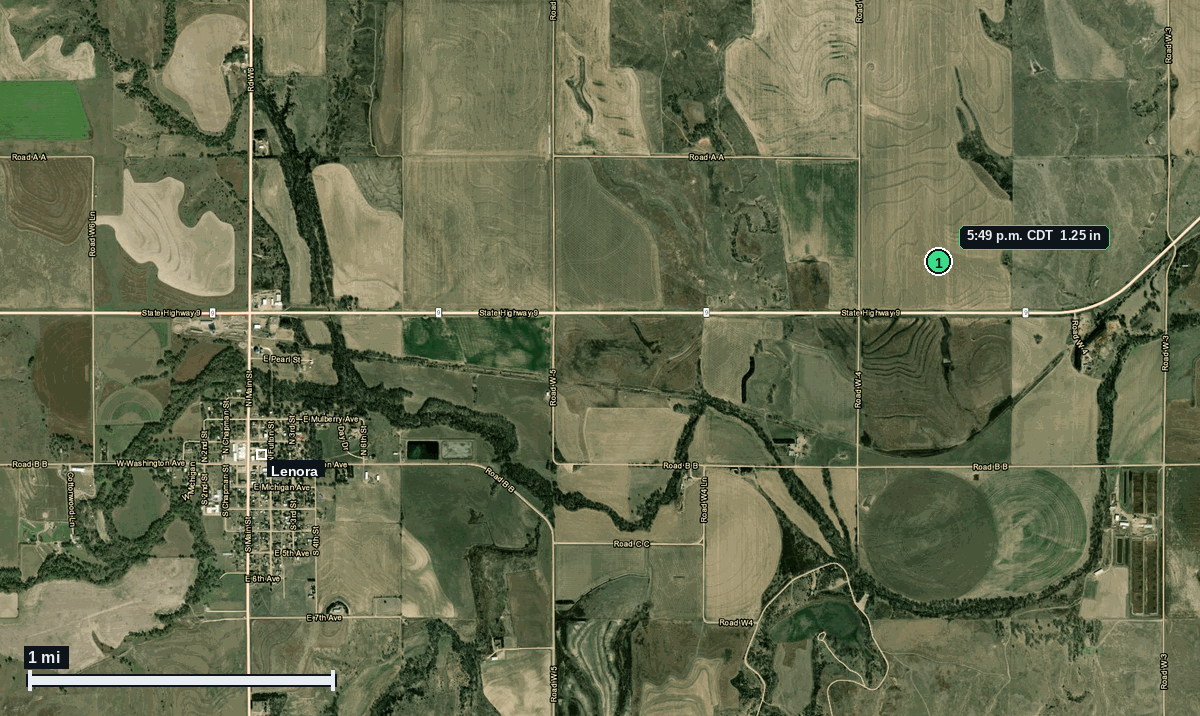 Lenora, KS: 1.25 in hail (half dollar) – 30 May 2026