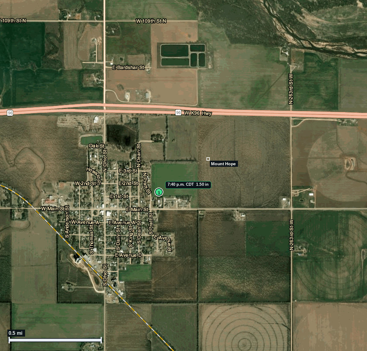 Mount Hope, KS: 1.50 in hail (ping pong) – 30 May 2026